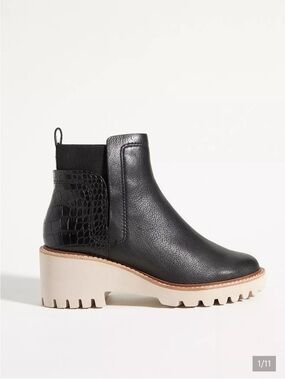 Dolce Vita Womens Chelsea Leather
Boots (Huey H2O) - size 8